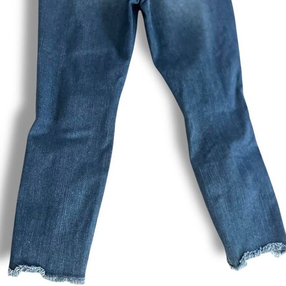 Torrid Premium Jeans Women's Plus 18R Blue Jeggings Distressed High Rise Curvy - Picture 9 of 16